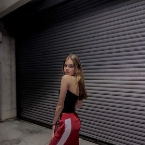 Meet your Posher, Maya